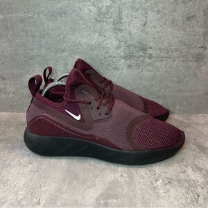 Nike LunarCharge Running Shoes 923620-600 Womens sz 8 - maroon